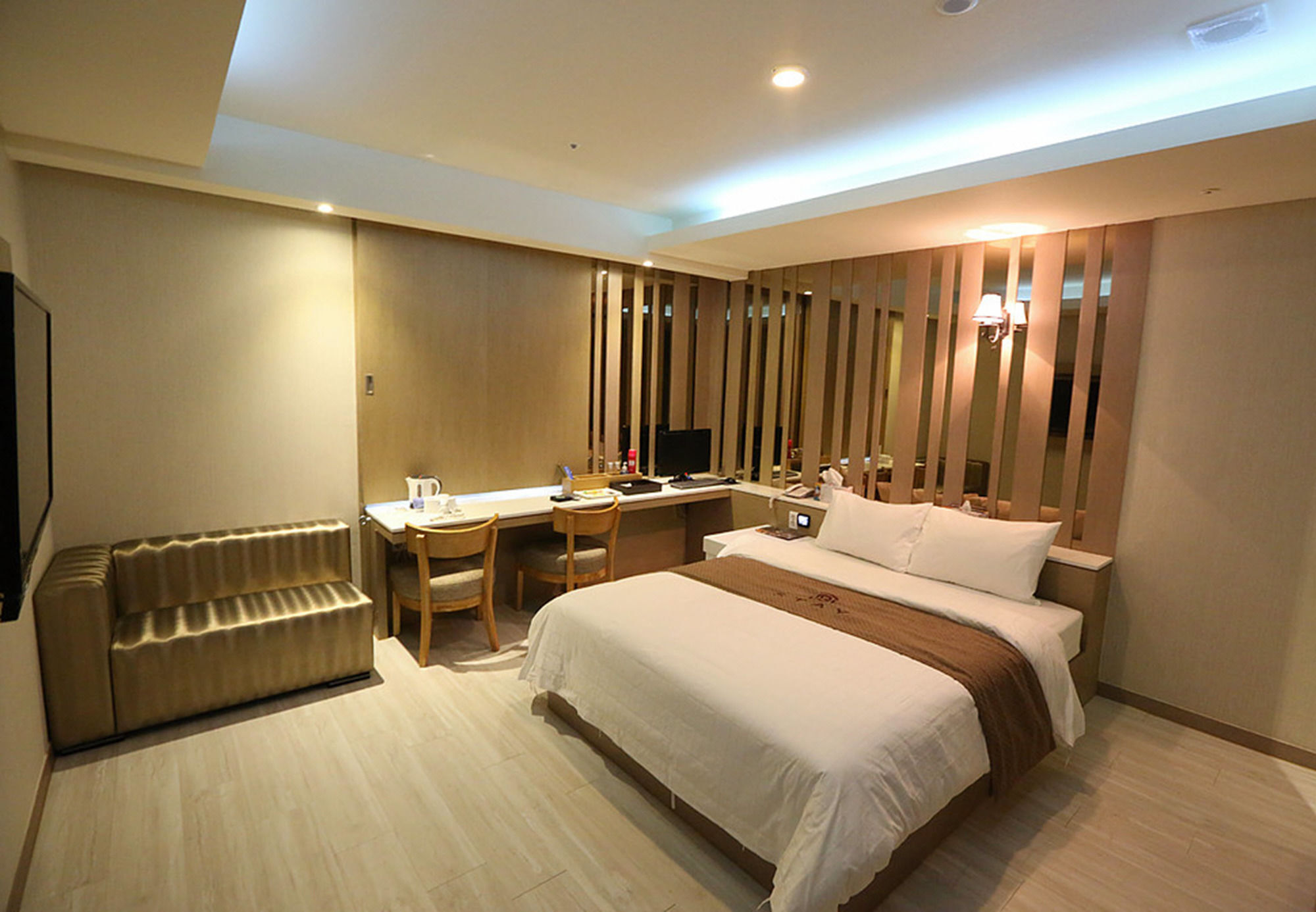 Bucheon Hotel Exterior photo